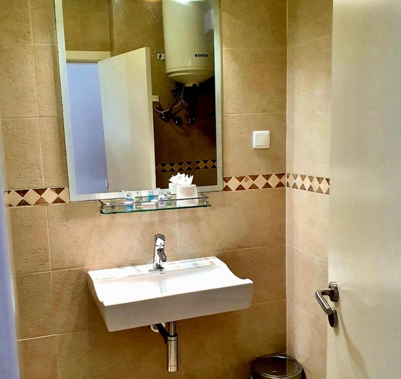 Lagos Marina View Apartment Near Beaches And Shops Esterno foto