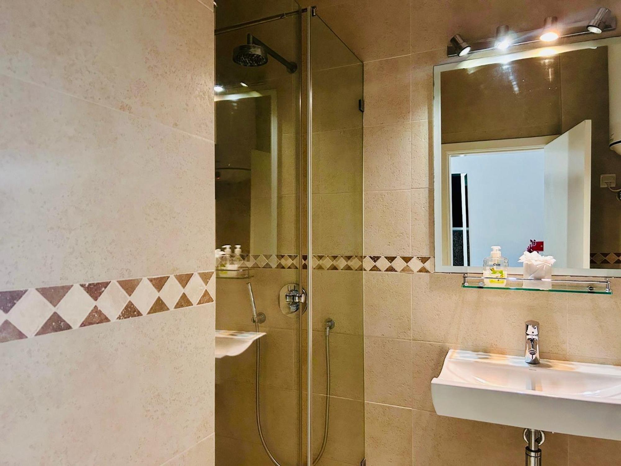 Lagos Marina View Apartment Near Beaches And Shops Esterno foto